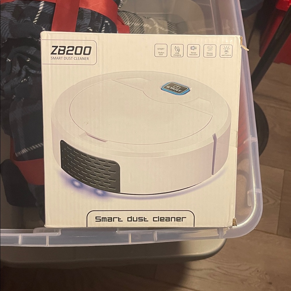 ZB230 Smart Dust Cleaner in Black and White - Picture 3 of 4